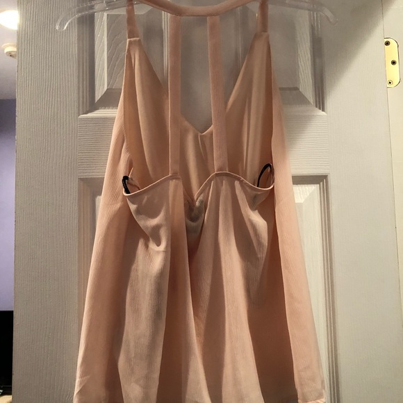 Tank - Picture 2 of 2